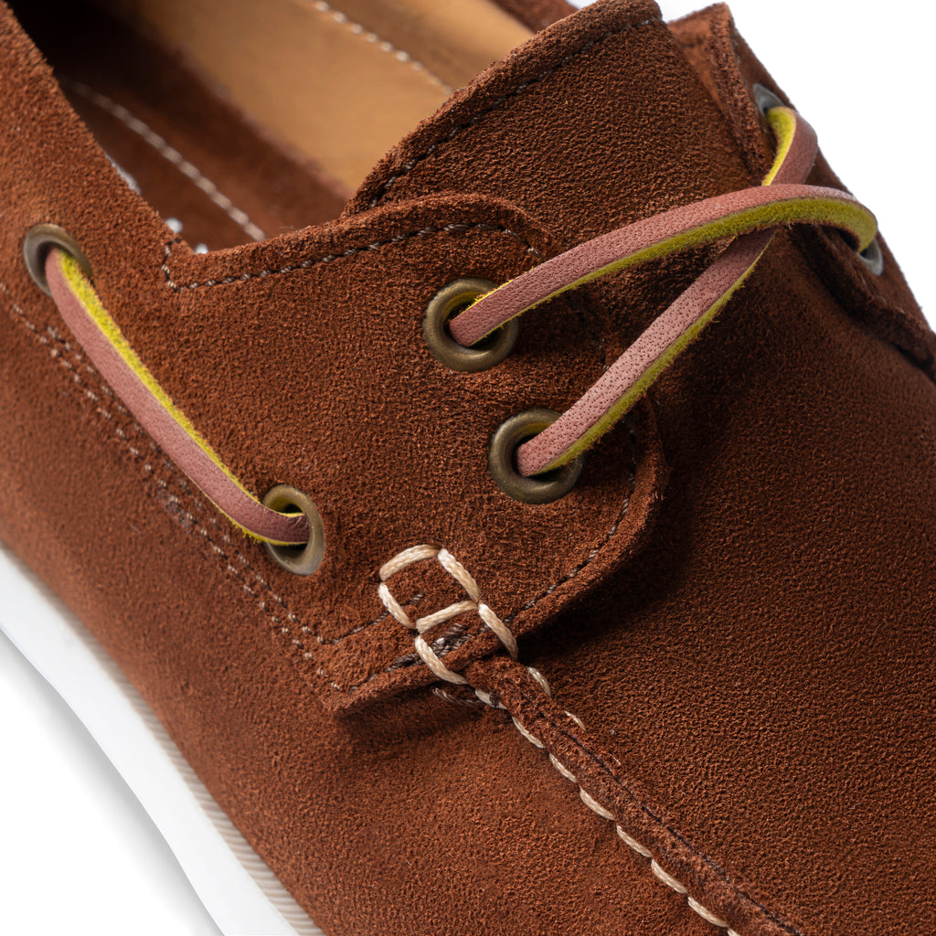 Mocassins bateau femme en daim brûlé